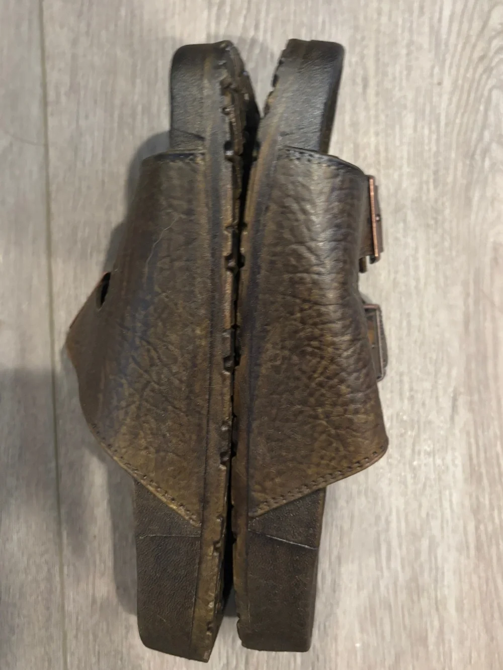 Pali Hawaii Sandals MEN'S 2 BUCKLES SIZE 6 brown Women’s Size 7.5